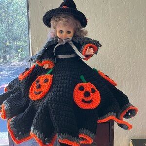 Halloween vintage witch doll 13” hand knitted outfit